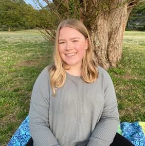 Meet your Posher, Livia